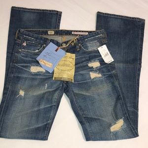 AG Goldschmied NWT, angel boot cut size 28R, NWT
